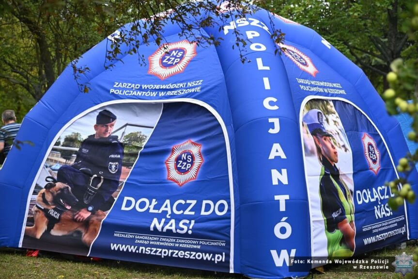 Policjanci z Podkarpacia wyróżnieni za służbę i zaangażowanie