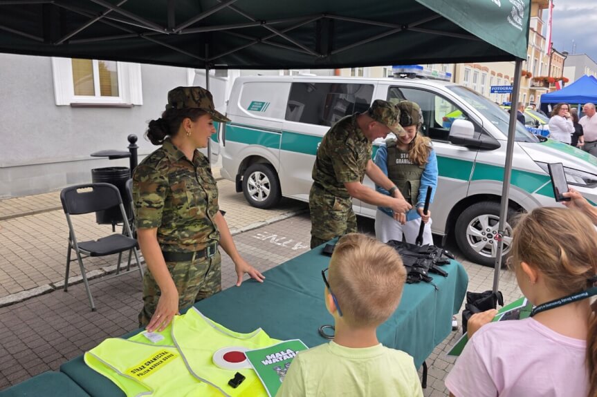 Policjanci z Lubaczowa świętowali. Były odznaczenia i awanse